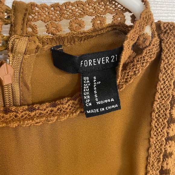 Mustard coloured high neck dress - Picture 3 of 4